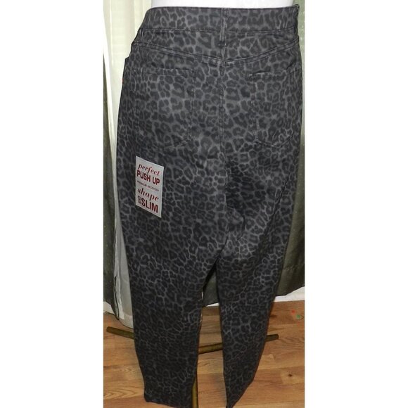 NWT Bold Elements size 16 stretch blend perfect push up pants cut to curve - Picture 2 of 7